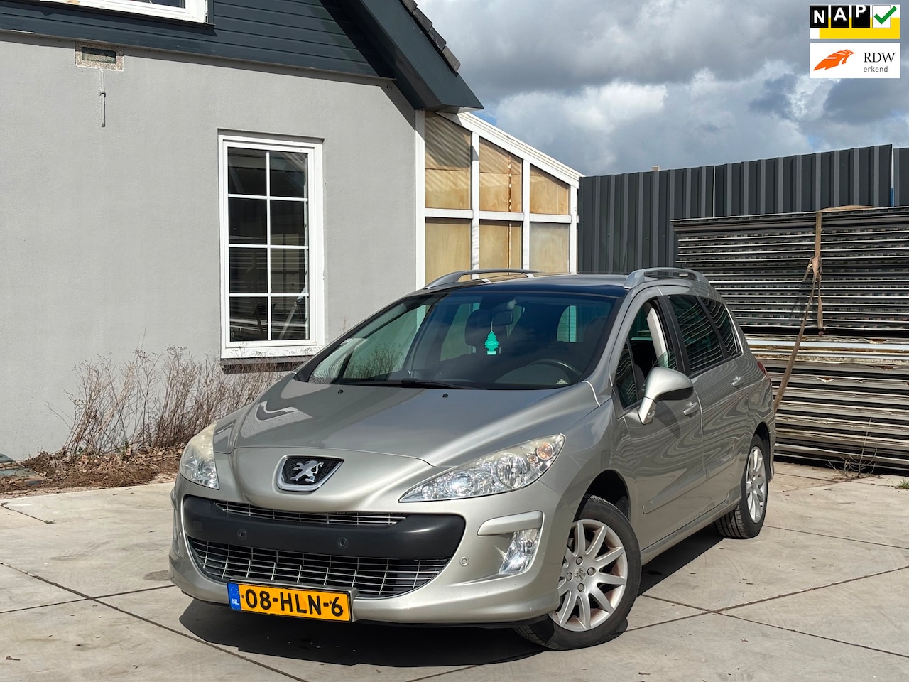 Peugeot 308 SW - 1.6 VTi XS | Airco | El. Ramen | Pano | NAP | Trekhaak | Parkeersensoren | Rijdt en schake - AutoWereld.nl