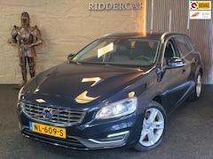 Volvo V60 - 2.4 D6 Twin Engine R-Design|GARANTIE|AUTOMAAT|MEMORY|STOELVERW|NAVI