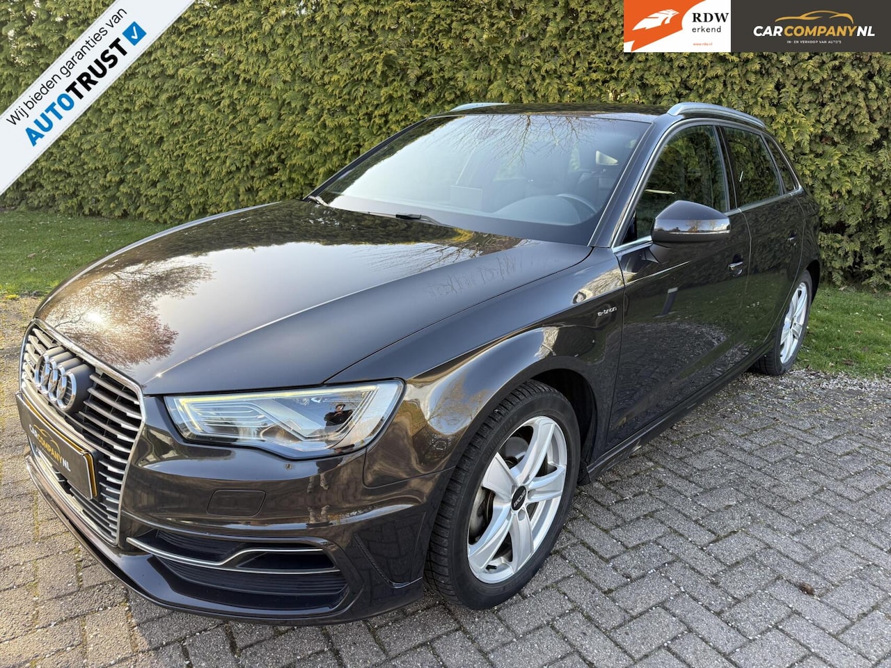 Audi A3 Sportback - 1.4 e-tron |SLINE |Leer/stof |sportstuur! - AutoWereld.nl