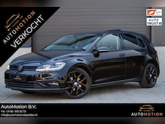 Volkswagen Golf - 1.4 TSI Highline Business Panoramadak Camera Virtuele Stoelverwarming