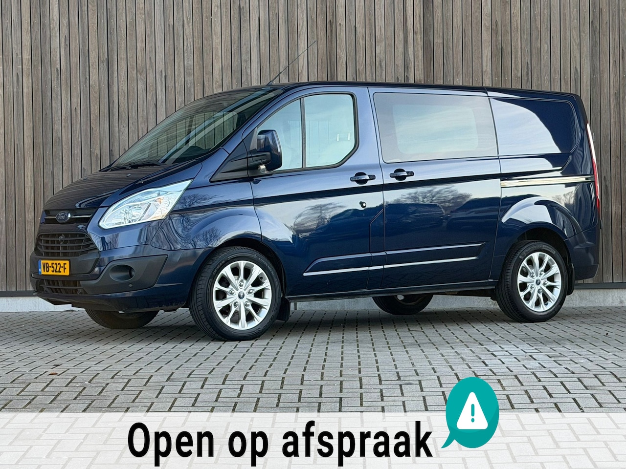 Ford Transit Custom - 270 2.2 TDCI L1H1 Limited DC 270 2.2 TDCI L1H1 Limited DC |5-pers| - AutoWereld.nl