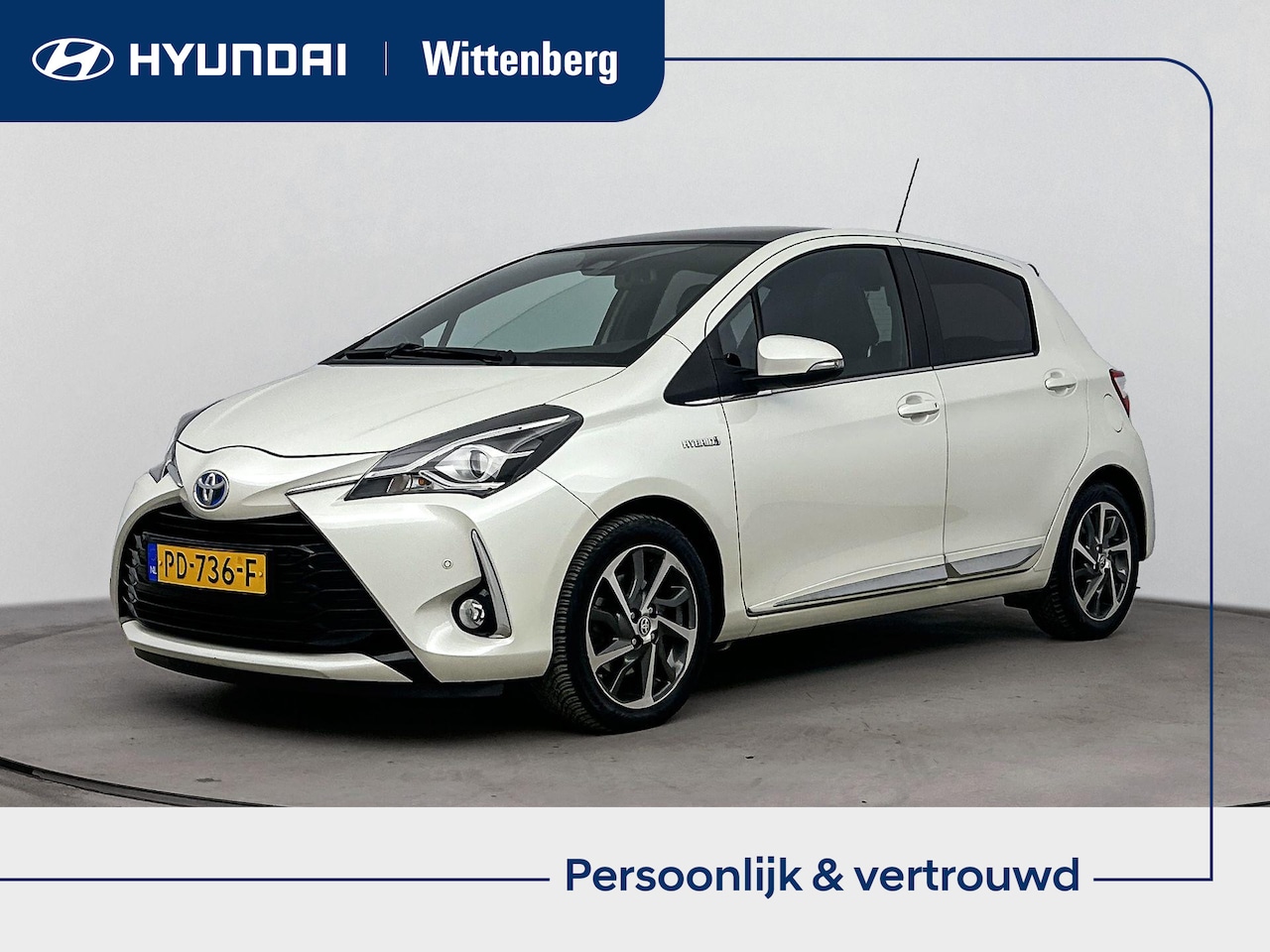 Toyota Yaris - 1.5 HYBRID PREMIUM | NAVI | CAMERA | CLIMA | CRUISE | LEDER | 16'' LM VELGEN | PANORAMADAK - AutoWereld.nl