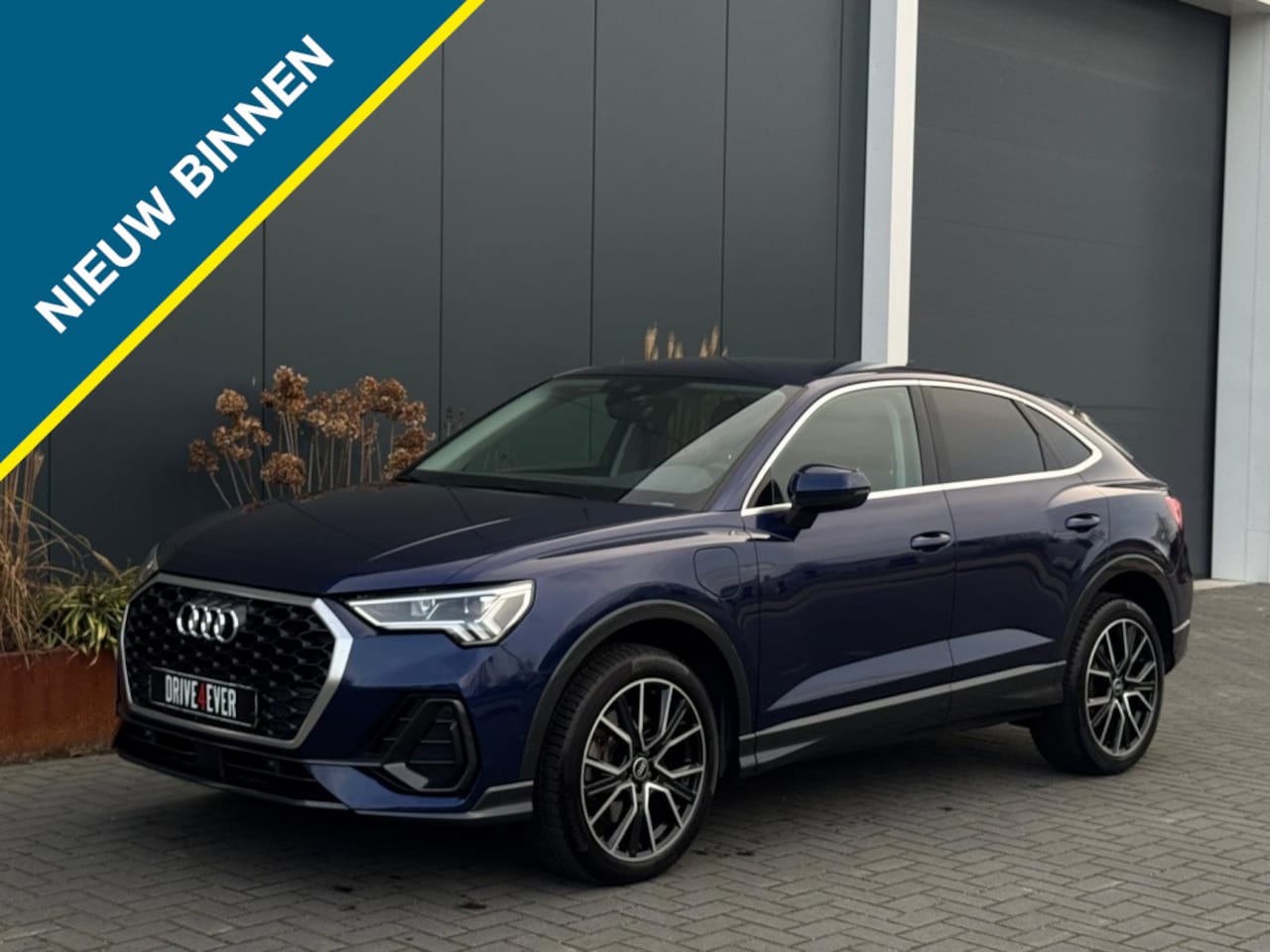 Audi Q3 Sportback - 45 TFSI e S Edition m22 NAVI CLIMATE LED 360 CAMERA SPORTVELGEN - AutoWereld.nl