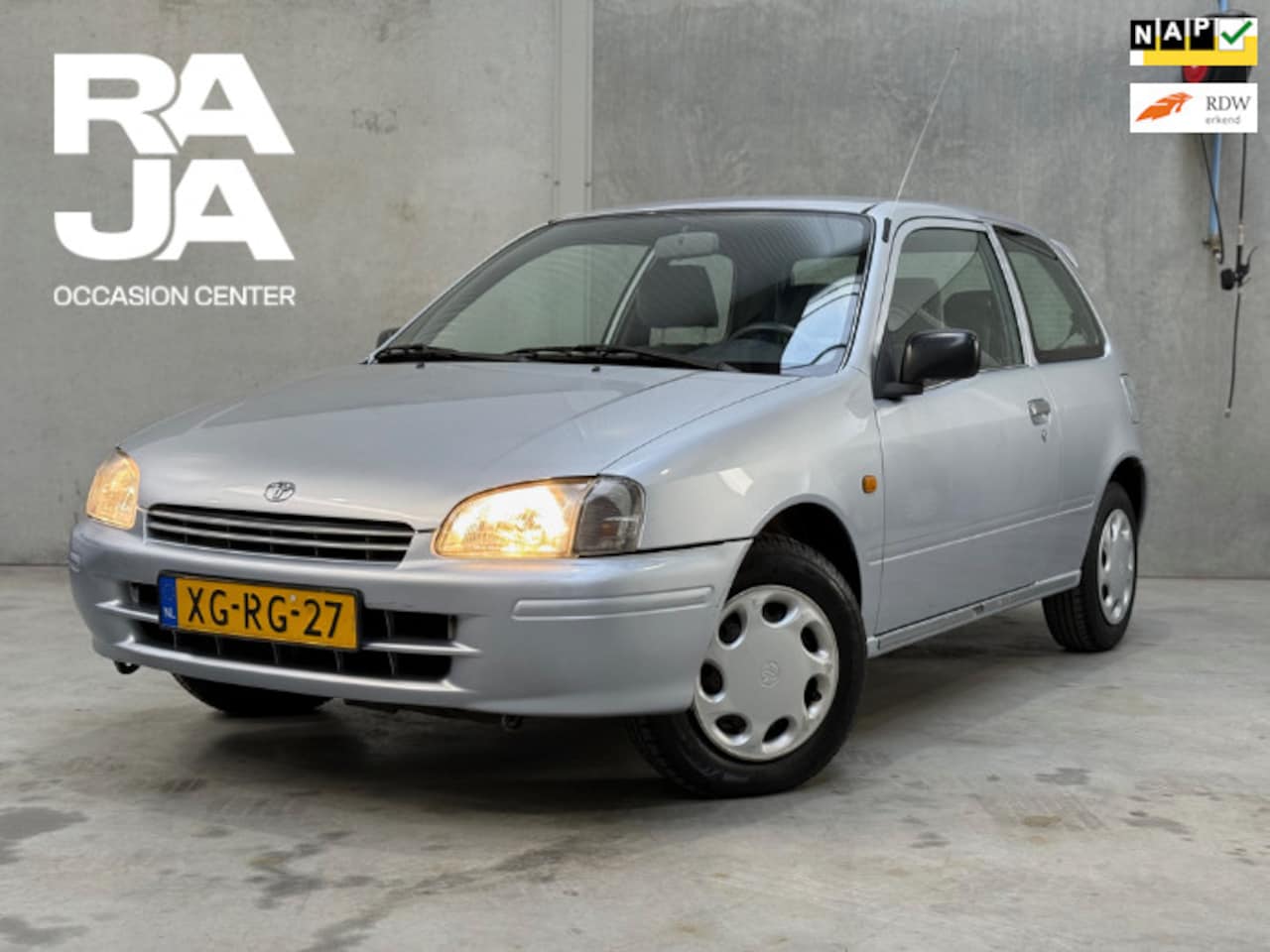 Toyota Starlet - 1.3-16V GLi NAP Uniek APK - AutoWereld.nl