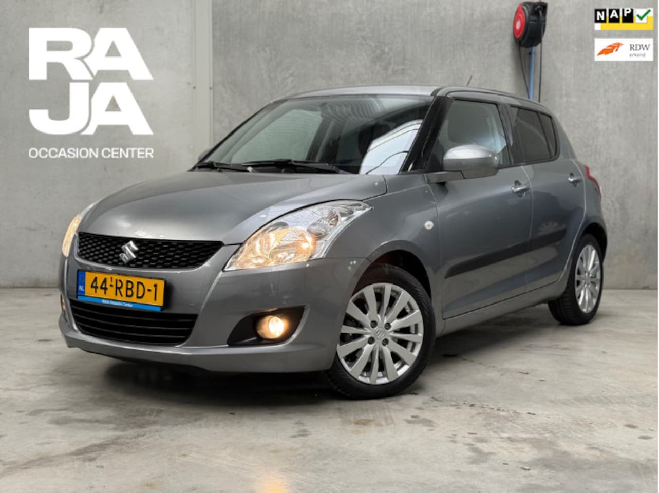 Suzuki Swift - 1.2 Exclusive EASSS NAP NEW APK Keyless Clima - AutoWereld.nl