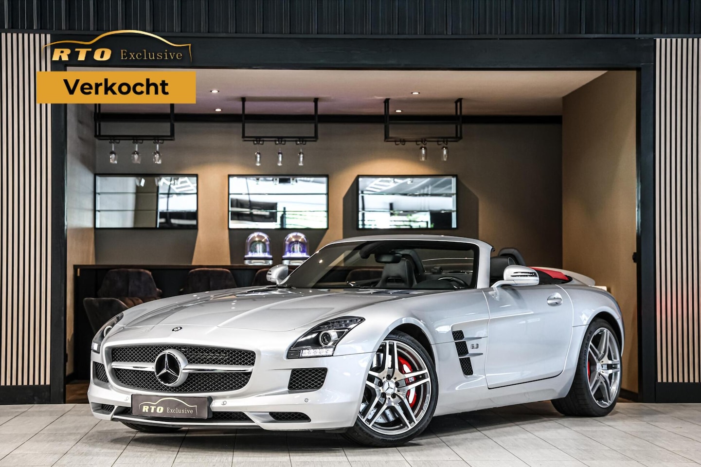 Mercedes-Benz SLS Roadster - 6.3 AMG|1e eigenaar|Orig. NL|B&O - AutoWereld.nl