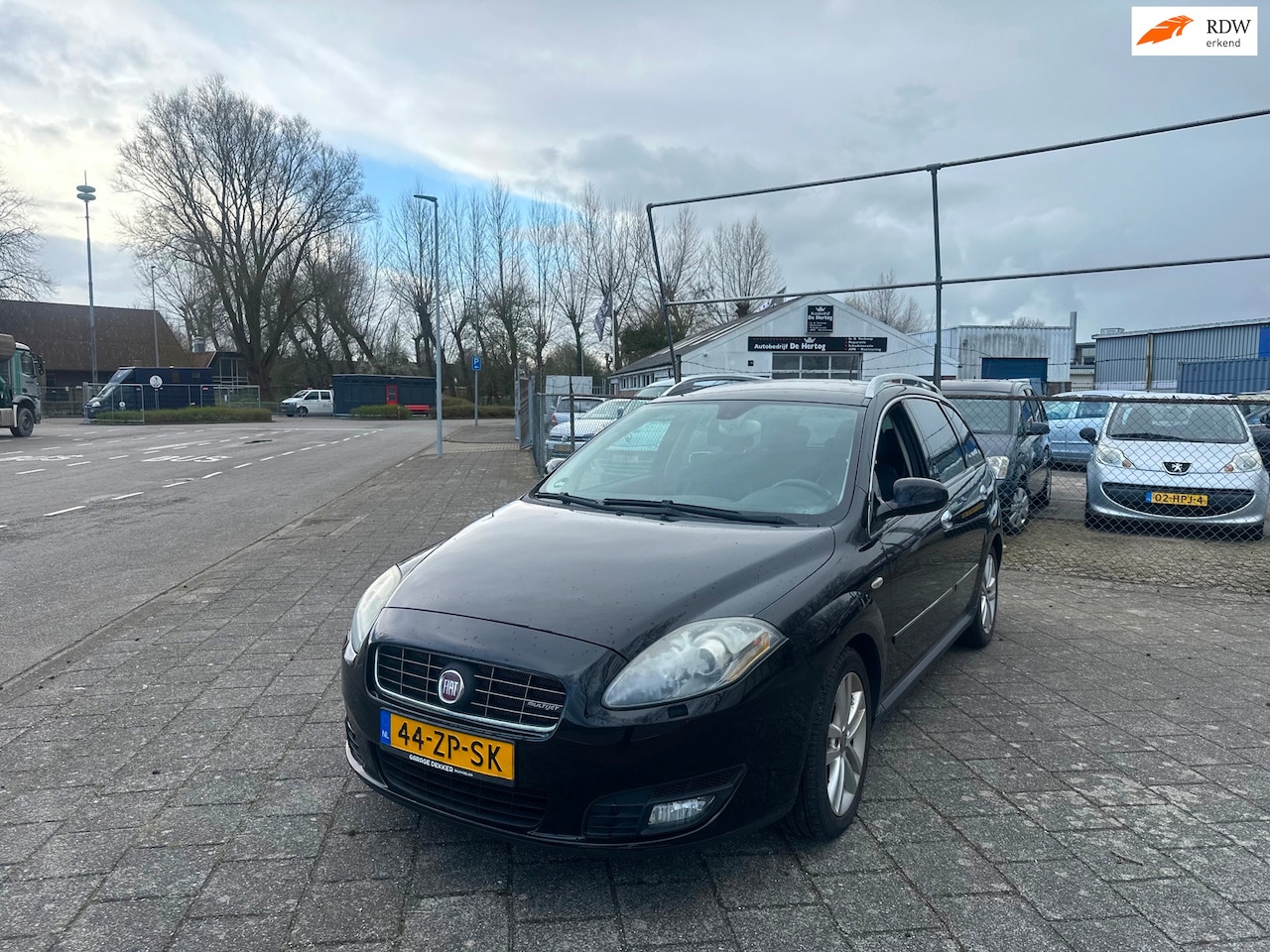 Fiat Croma - 2.4 JTD Airco Cruise Leder Automaat!!! - AutoWereld.nl