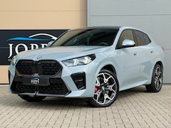 BMW X2 - SDrive20i |M Sport Pro|Pano|20inch|Shadowline|Sfeerverlichting|Camera|Brooklyn Grey