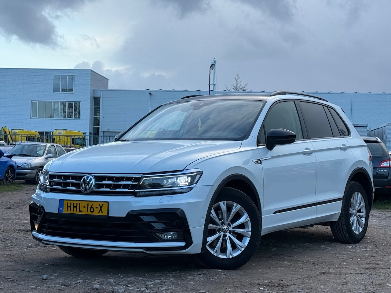 Volkswagen Tiguan - 1.4 TSI ACT 4Motion Comfortline Business R-line - AutoWereld.nl
