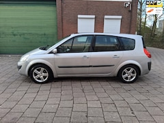 Renault Grand Scénic - 2.0-16V Business Line 7p