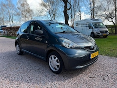 Toyota Aygo - 1.0-12V- Airco- 5drs- NAP- NWE APK- Leuke auto