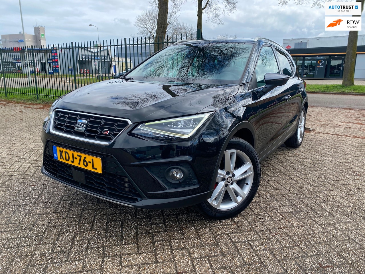 SEAT Arona - 1.0 TSI FR Business Intense Camera Apple CarPlay Cruise - AutoWereld.nl