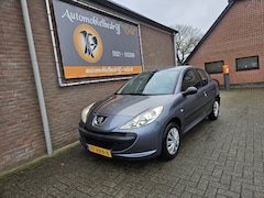 Peugeot 206 - 1.1 XR