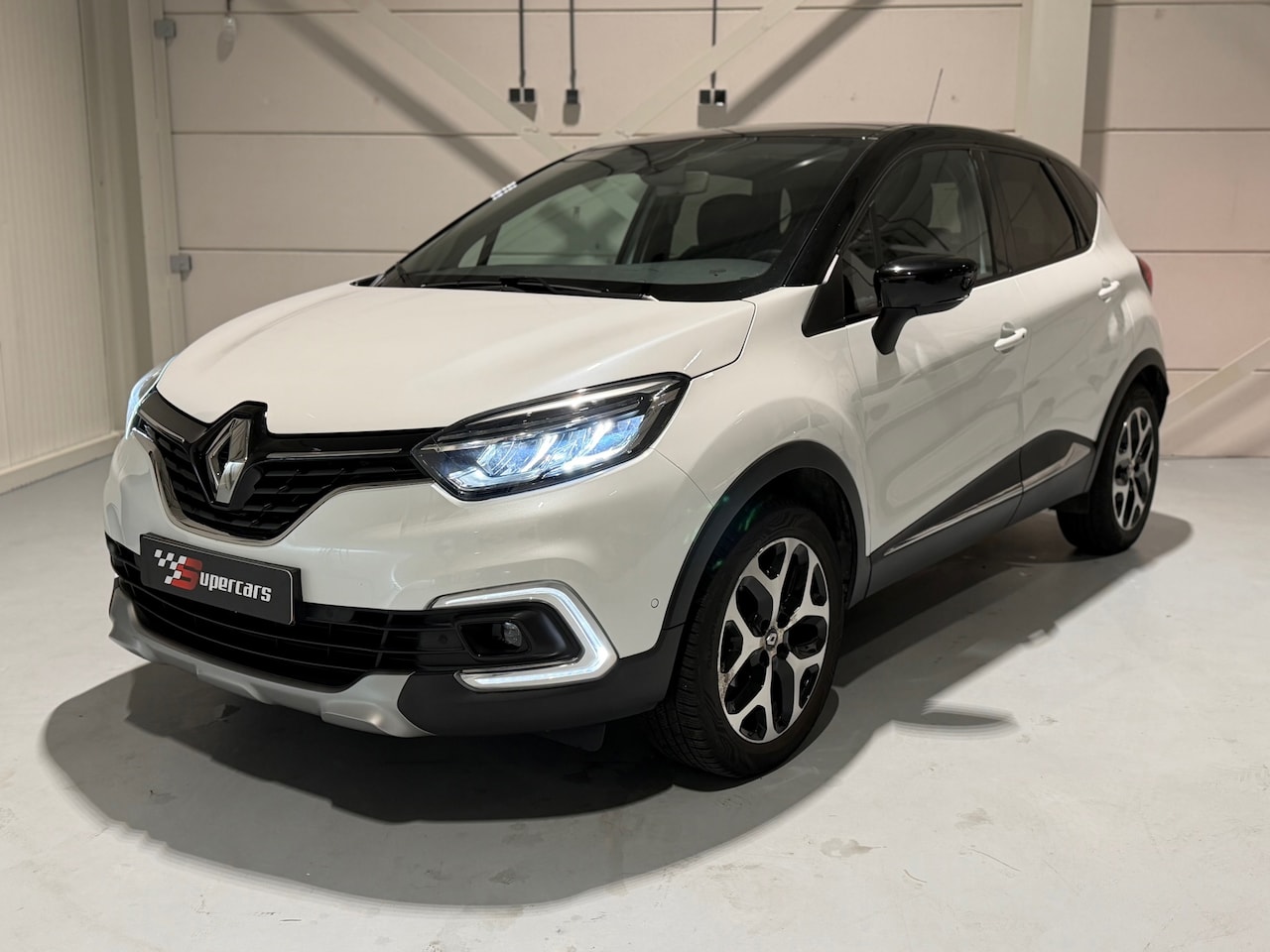Renault Captur - 0.9 TCe 1e eig. Dealer onderhouden, R-Link, Camera + parkeerssenoren, LED,keyless entry/st - AutoWereld.nl