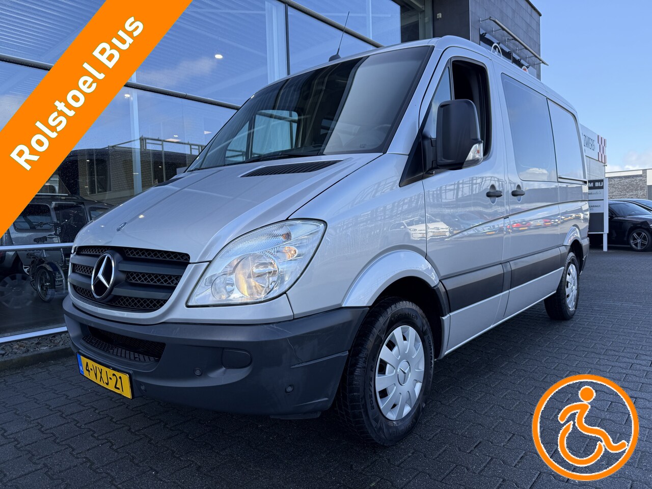 Mercedes-Benz Sprinter - 3+1 Rolstoelbus Zelfrijder 210 2.2 CDI 325 HD (Nette en goed onderhouden MB Sprinter met j - AutoWereld.nl