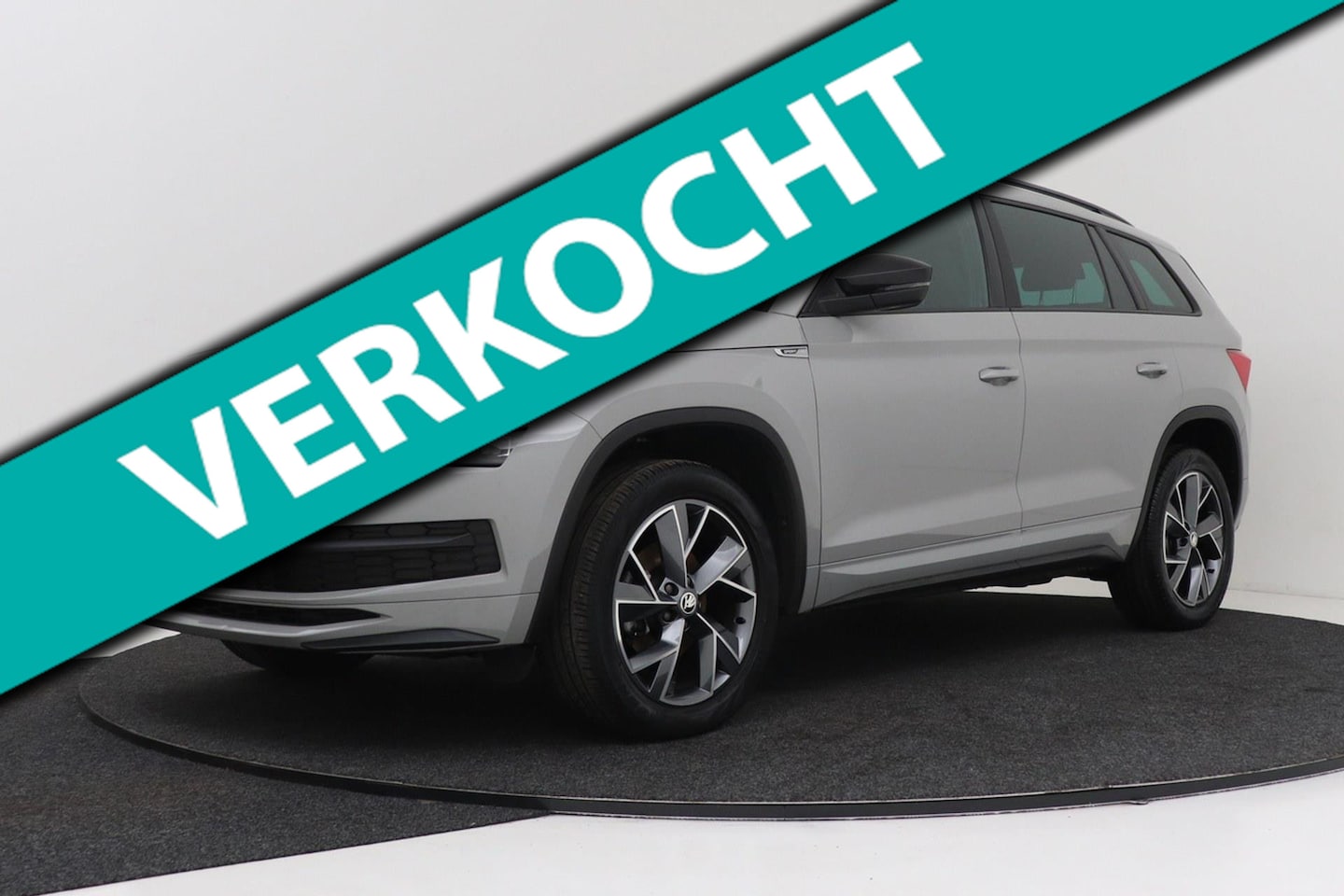 Skoda Kodiaq - 1.5 TSI Sportline Business | Org NL | Stoelverwarming V+A | CarPlay | Camera | Digital Coc - AutoWereld.nl