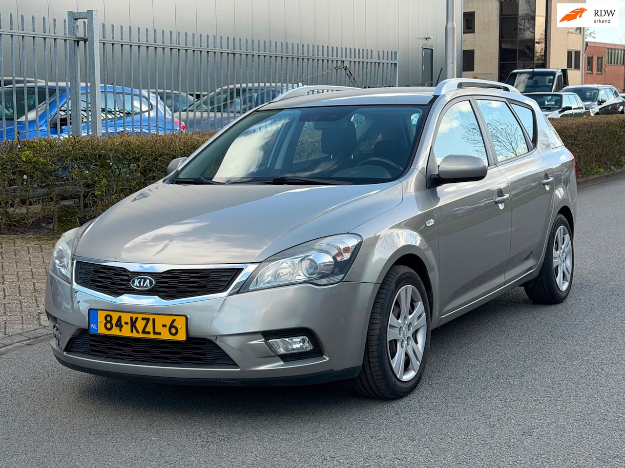 Kia Cee'd Sporty Wagon - 1.4 CVVT X-ecutive AIRCO/CRUISE | INRUILKOOPJE ! - AutoWereld.nl