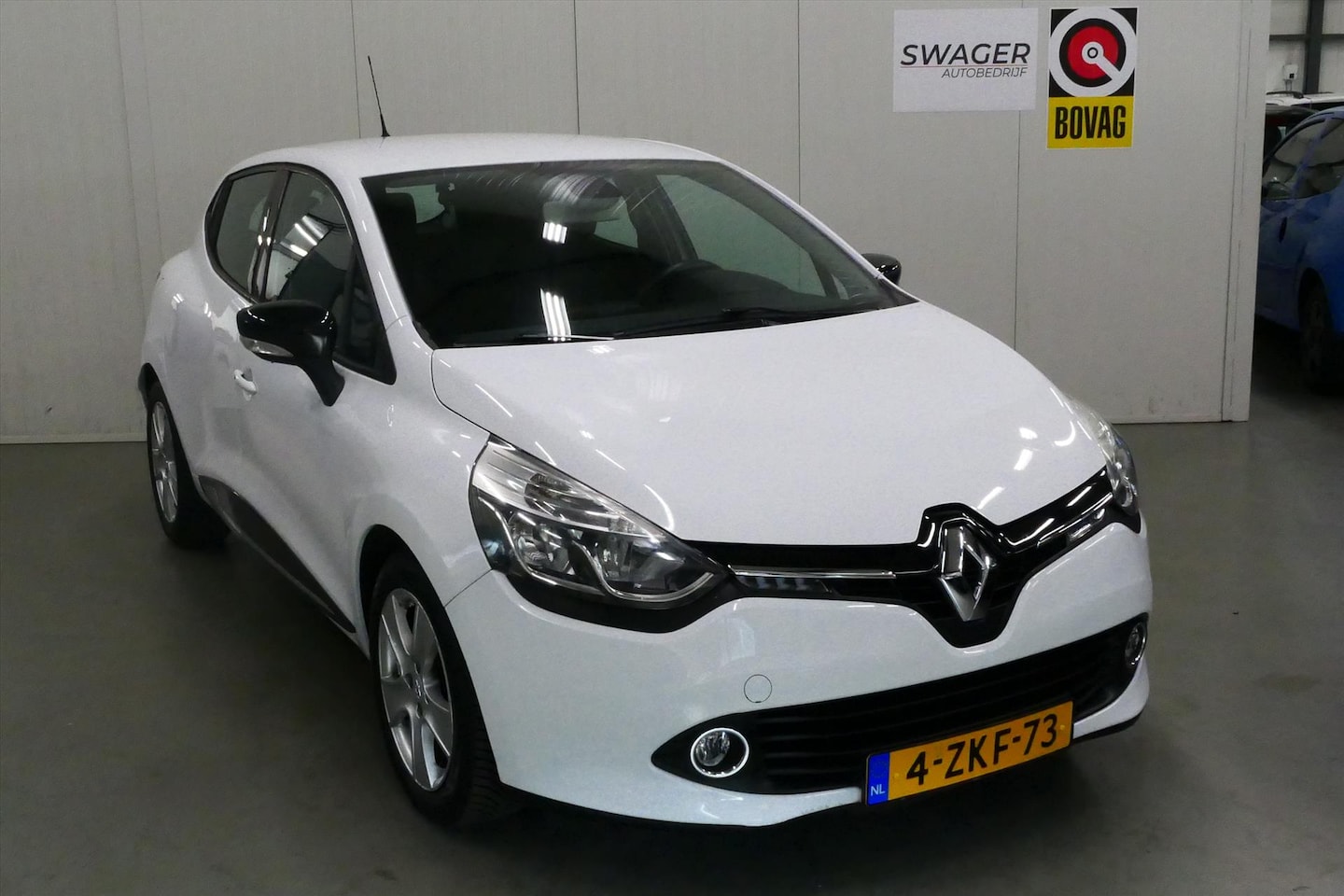 Renault Clio - TCe 120pk Automaat Expression - AutoWereld.nl
