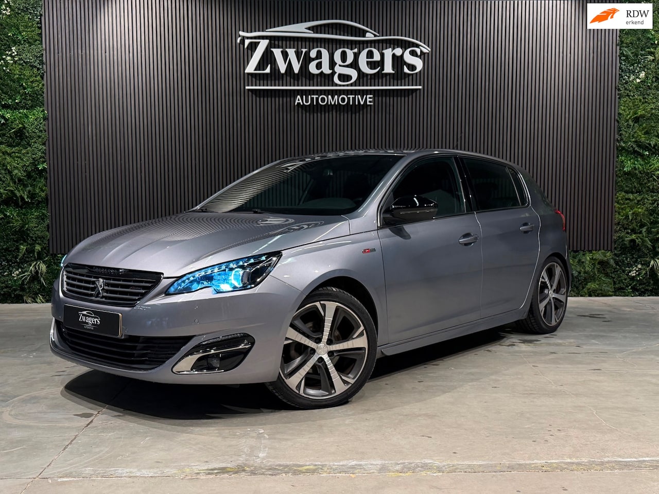 Peugeot 308 - 1.2 e-thp GT-line | Navi | Camera | Garantie - AutoWereld.nl