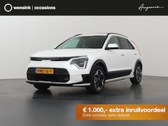 Kia Niro EV - Plus 64.8 kWh | Schuif / Kanteldak | Stoel/Stuurwielverwarming | Elektr. Achterklep | Led
