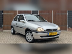 Opel Corsa - 1.2i-16V Onyx, APK tot 7-1-2027, Trekhaak, NAP