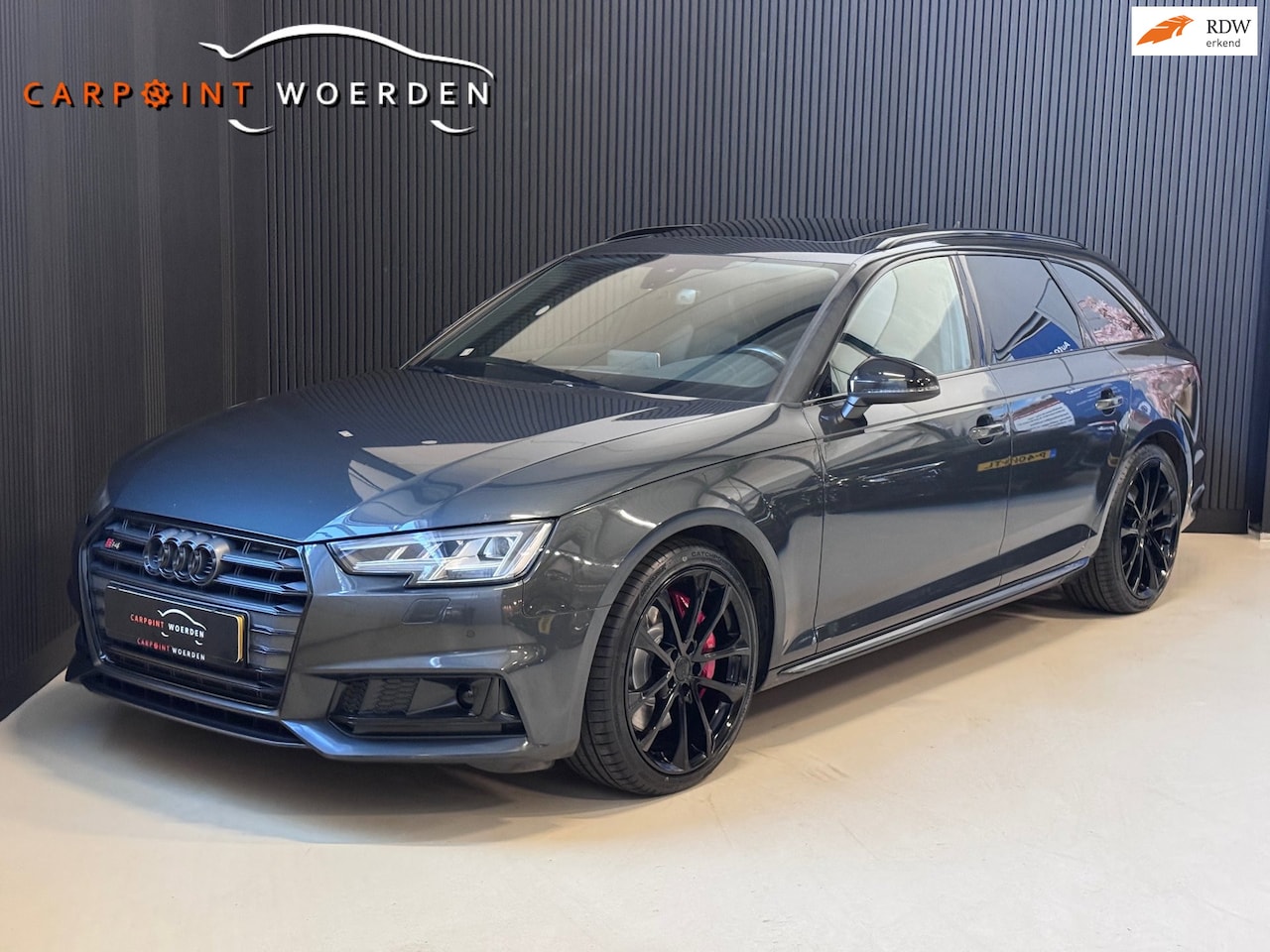 Audi S4 - Avant 3.0 TFSI S4 quattro | PANO | SCHAALSTOELEN | BANG&OLUFSEN - AutoWereld.nl