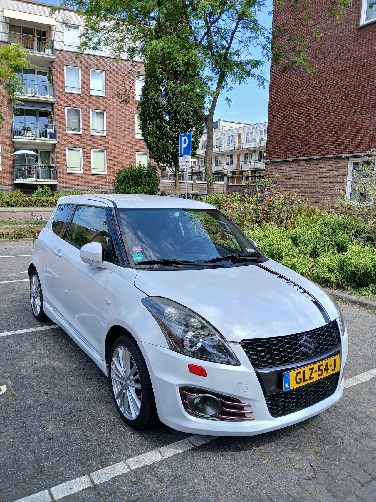 SUZUKI SWIFT SPORT