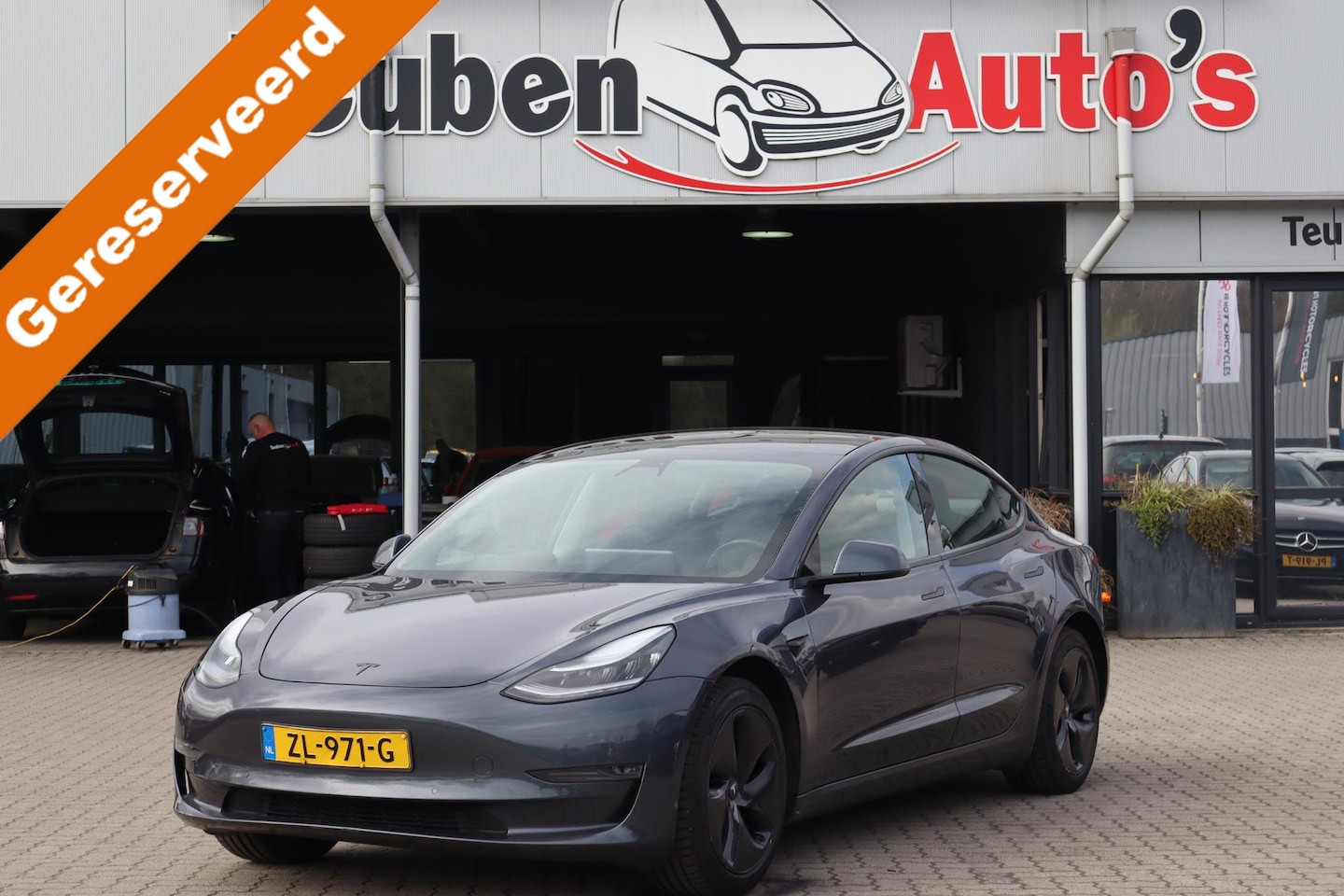Tesla Model 3 - Standard RWD Plus 60 kWh 85,4% SOH, Autopilot computer 2.5, 360 Camera, Auto moet nog gere - AutoWereld.nl