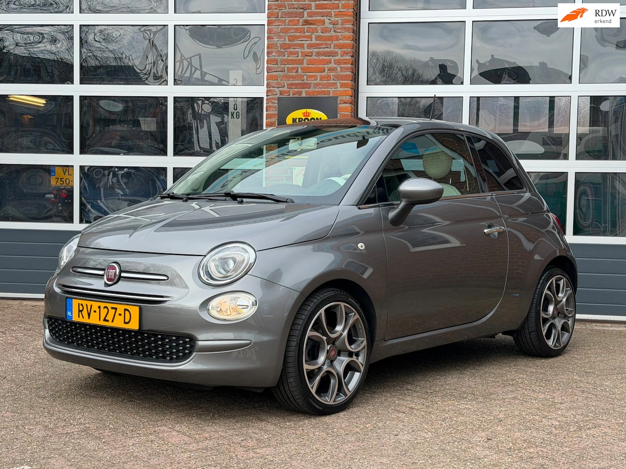 Fiat 500 - 0.9 TwinAir Turbo Lounge 0.9 TwinAir Turbo Lounge, airco, cruise, pano dak, 17 inch LM, NL auto - AutoWereld.nl