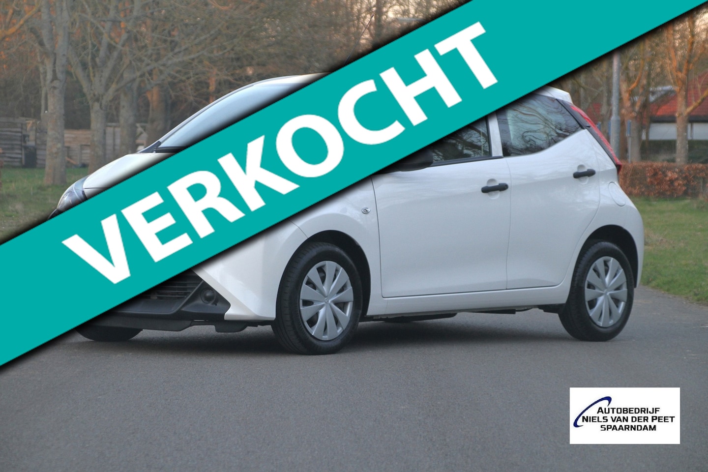 Toyota Aygo X - 1.0 VVT-i x-fun / 1e eigenaar / Parkeersensoren / Airco / Bluetooth / enz. / Volledig Toyo - AutoWereld.nl
