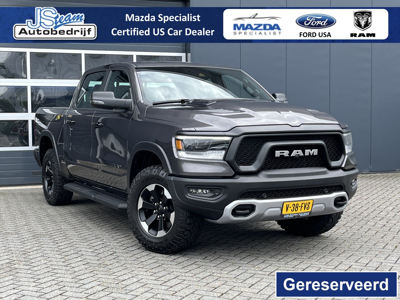 Dodge Ram Pick Up - 5.7i V8 HEMI eTorque 400PK CREW CAB REBEL GT | BPM VRIJ | RAMBOX | LUCHTVERING | LPG | LAA - AutoWereld.nl