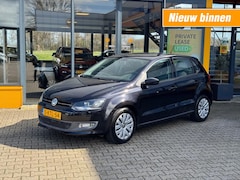 Volkswagen Polo - 1.4-16V Highline - all season - trekhaak