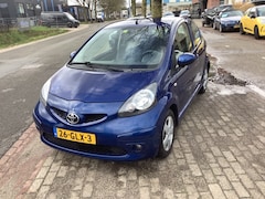 Toyota Aygo - 1.0-12V SPORT