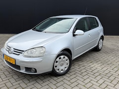 Volkswagen Golf - 1.6 OPTIVE /5-DEURS /CRUISE / STOELVERWARMING