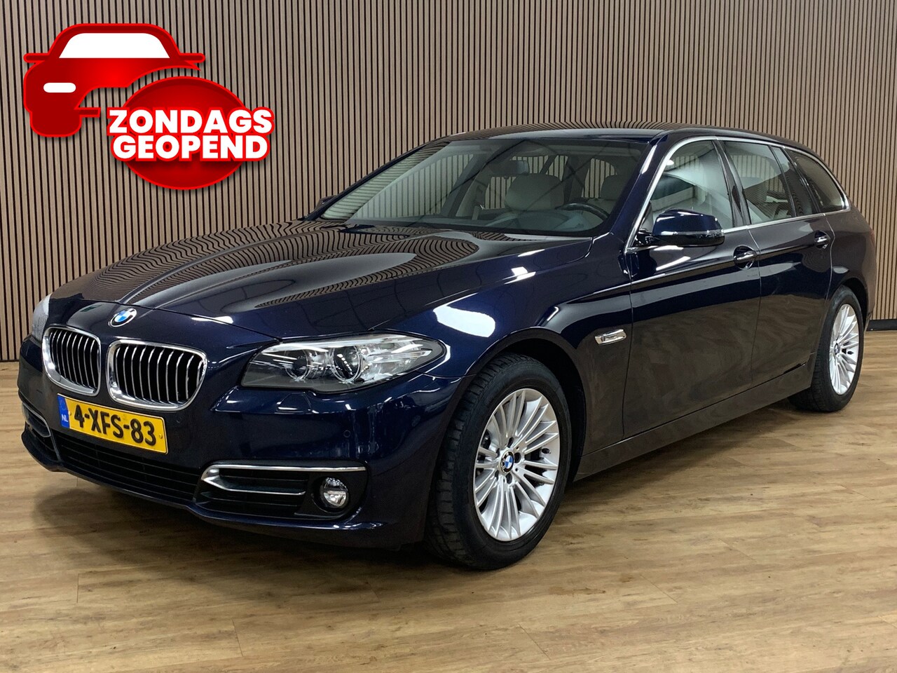 BMW 5-serie Touring - 520i Last Minute Edition|Automaat|Climate Control|Navigatie| - AutoWereld.nl