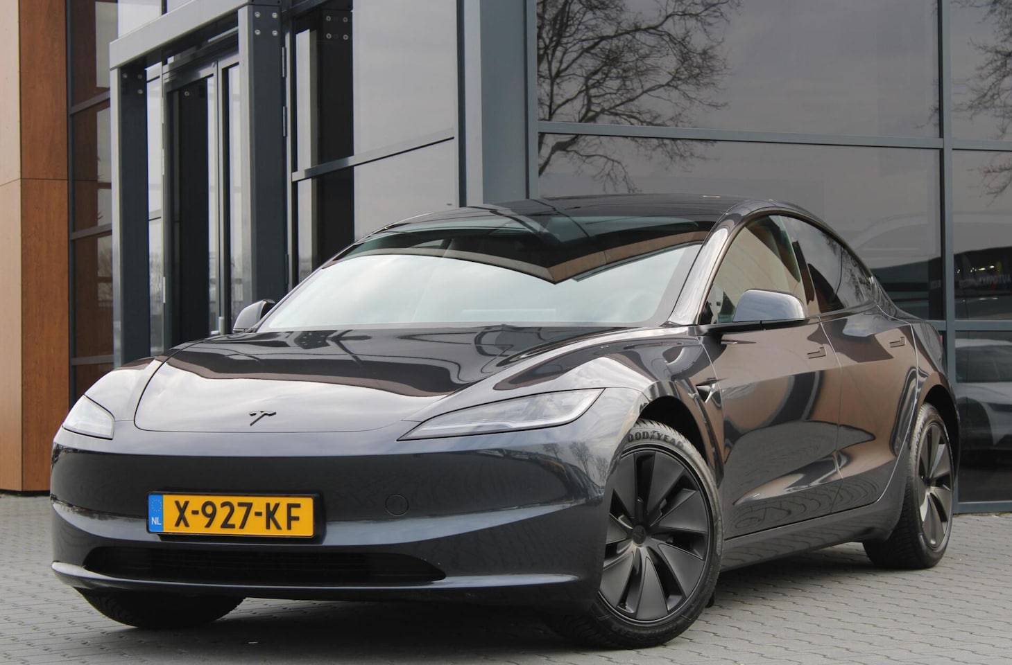 Tesla Model 3 - RWD 60 kWh | Afneembare Trekhaak | Org. NL - AutoWereld.nl