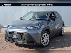 Toyota Aygo X - Hybrid 115 play | Camera| Navigatie met Apple Carplay & Android Auto| ACC|