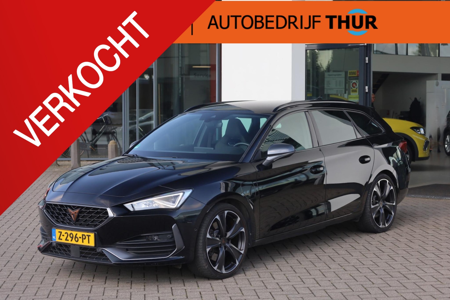 CUPRA Leon Sportstourer - 1.4 e-Hybrid VZ Business PL €629 p/m* 245PK / 180kW, 19" LMV, achteruitrijcamera, park ass - AutoWereld.nl