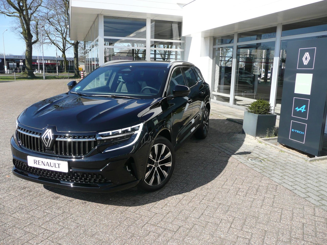 Renault Espace - E-Tech full hybrid 200 TECHNO 7 P. PACK SOLID/ PACK WINTER/ 4SEIZOENSBANDEN/ ADAPTIEVE CRU - AutoWereld.nl