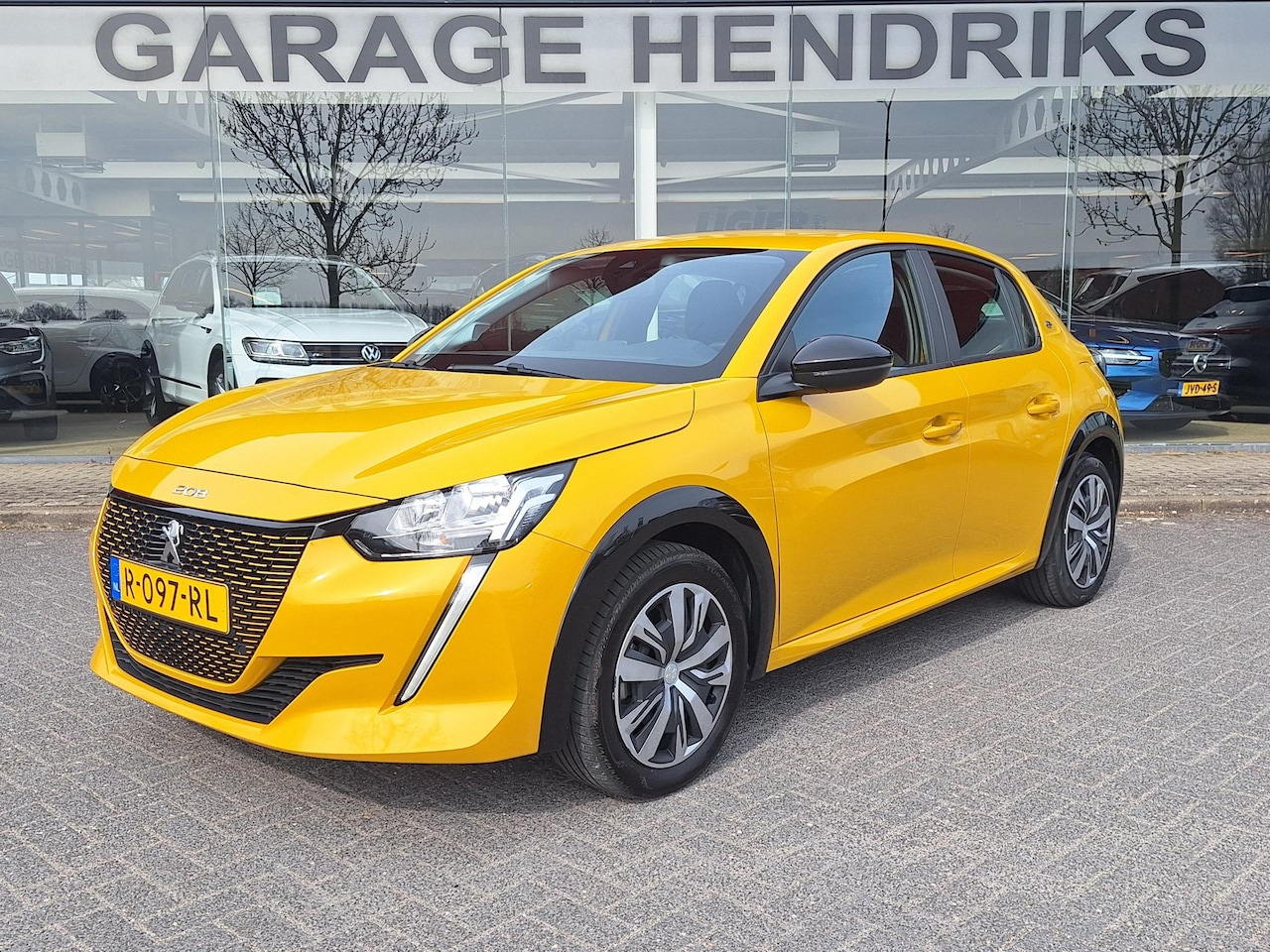 Peugeot e-208 - EV Active 50 kWh | SOH: nnb    | Climate | Cruise | Carplay | - AutoWereld.nl