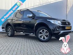 Toyota HiLux - 5-Pers 2.4D LX Double Cab Trekhaak 3500kg Leer Nav/Cam 5 zits