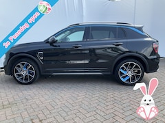 Lynk & Co 01 - 1.5 262pk PHEV 360° Cam Pano.dak Stoelverw. Carplay