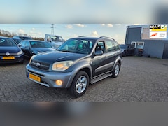Toyota RAV4 - 2.0-16V VVT-i Sol 4x4 4wd