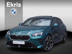BMW 1-serie - 120 M Sportpakket Pro | Stuurwielrand verwarmd | Iconic Glow nierengrille | Harman-Kardon