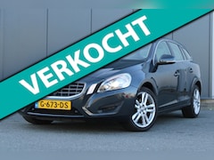 Volvo V60 - 1.6 T3 Summum, Automaat, Leder, Trekhaak, Parkeersensoren, Cruise Control