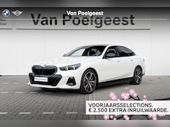 BMW 5-serie - Sedan 550e xDrive | M Sport | Driving Assistant Professional | stuur verwarmd | Selections