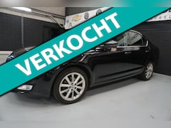 Skoda Octavia - 1.6 TDI AUTOMAAT /PANORAMA / NAP /EX BPM €8495