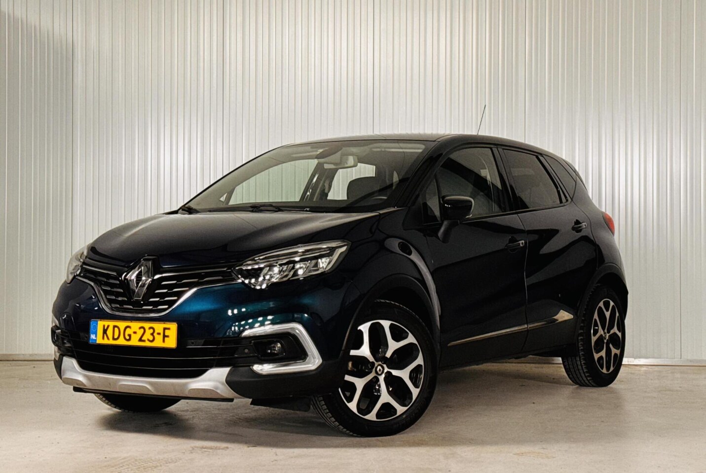 Renault Captur - 1.3 Tce Intense|CAMERA|NAVIGATIE - AutoWereld.nl