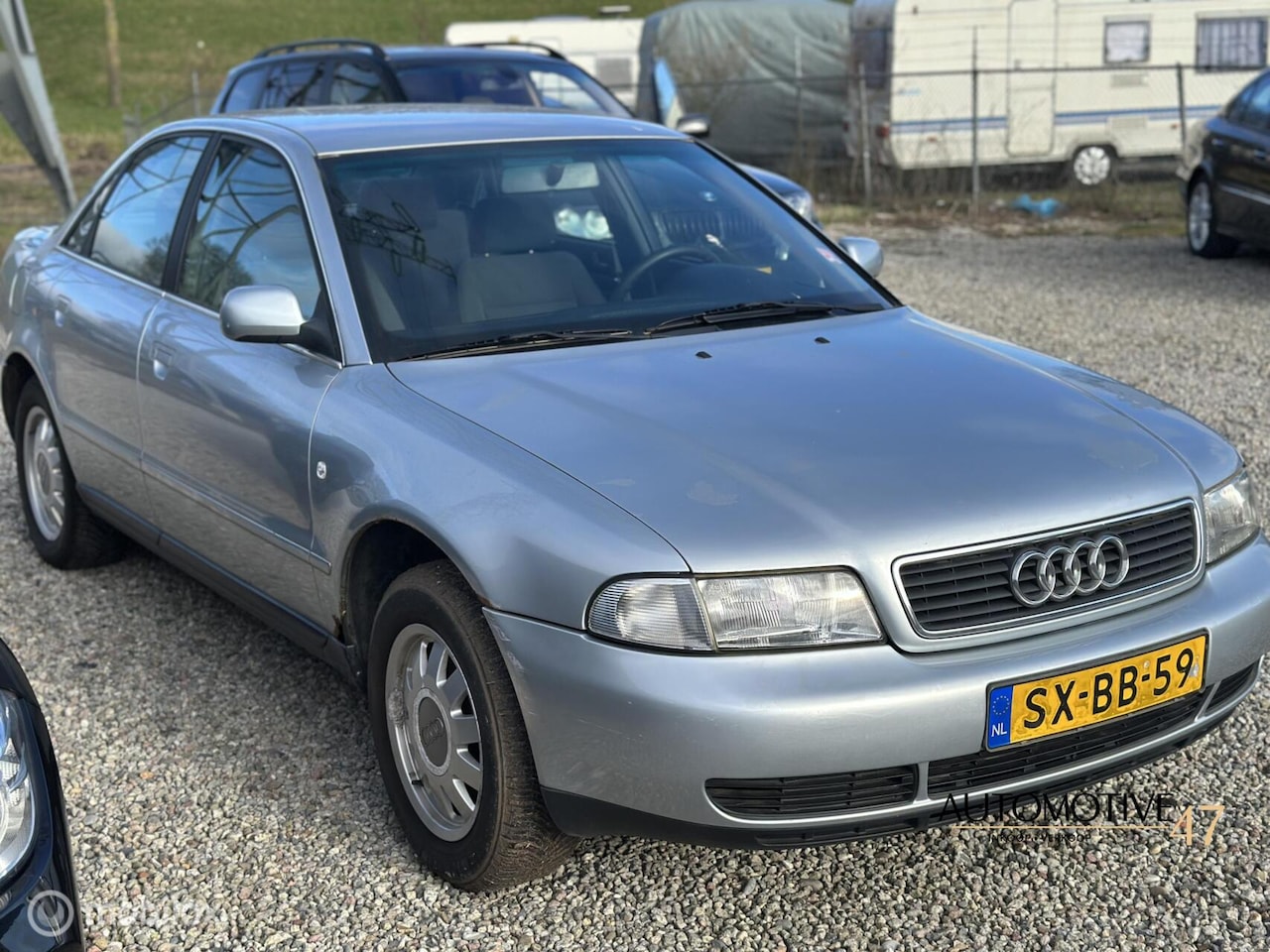 AUDI 8D A4