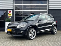 Volkswagen Tiguan - 1.4 TSI 3X R-Line, Automaat, Pano, Bluetooth, Cruise, Navi, Trekhaak, NAP
